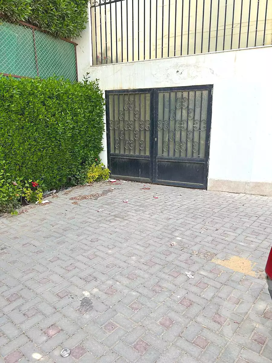 https://aqarmap.com.eg/ar/listing/7097014-for-sale-cairo-6th-of-october-hadaeq-october-compounds-el-fardoos-city