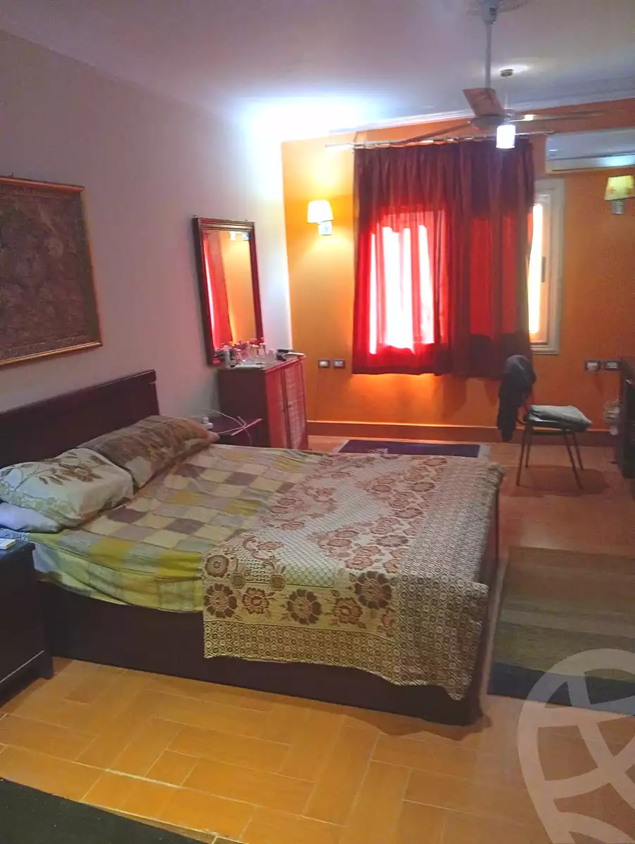https://aqarmap.com.eg/ar/listing/7097038-for-sale-cairo-new-cairo-ganob-el-akadamiya-south-academy-a-zaid-ebn-haretha-st