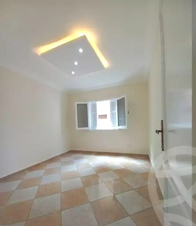 https://aqarmap.com.eg/en/listing/7097045-for-sale-alexandria-el-asafra-shr-45