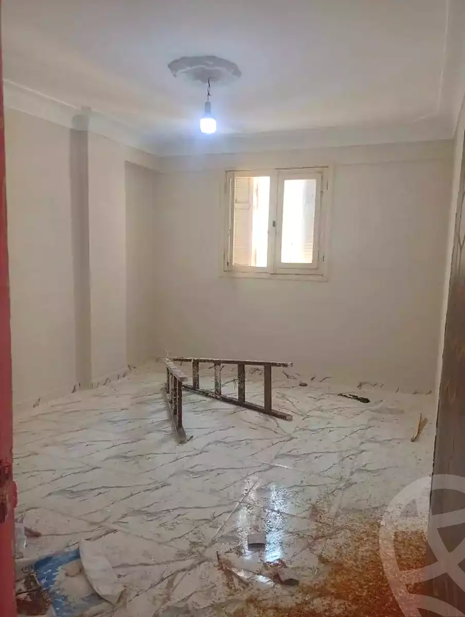https://aqarmap.com.eg/ar/listing/7097186-for-sale-alexandria-al-agamy-el-hanouvel