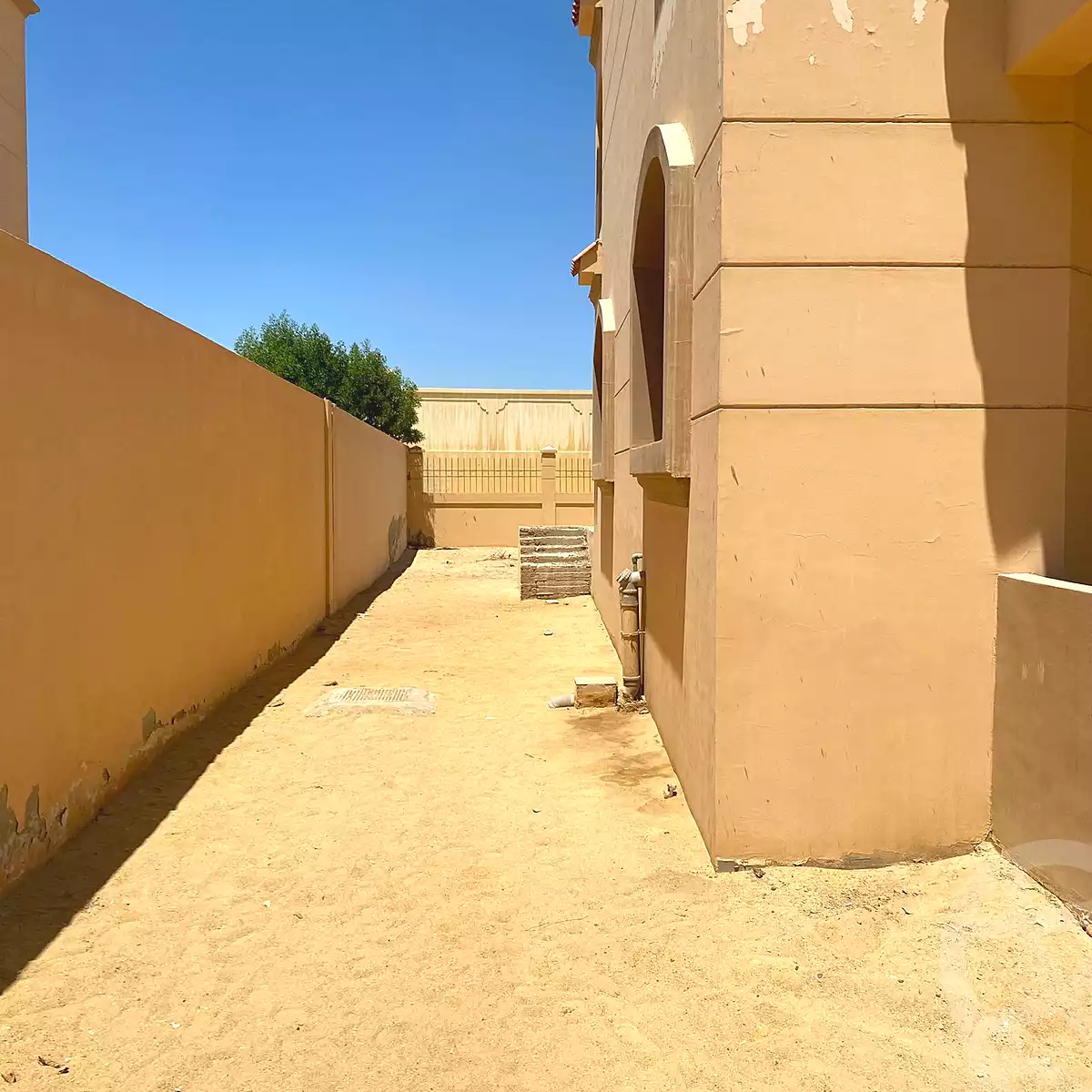 https://aqarmap.com.eg/ar/listing/7097197-for-sale-cairo-6th-of-october-compounds-dream-land-flower-resort