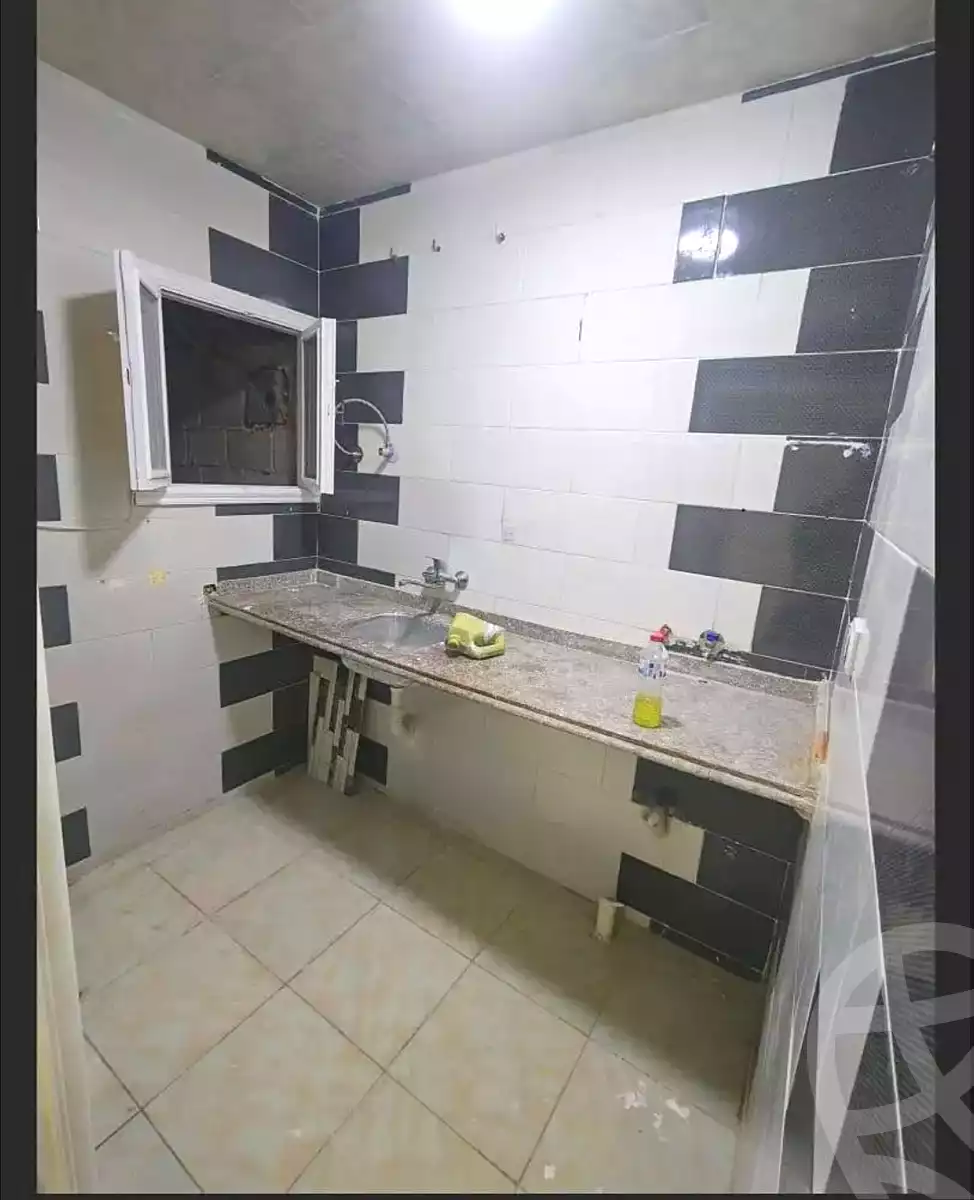 https://aqarmap.com.eg/ar/listing/7097321-for-sale-alexandria-al-agamy-el-hanouvel-el-shaheed-ahmed-hamdy-st