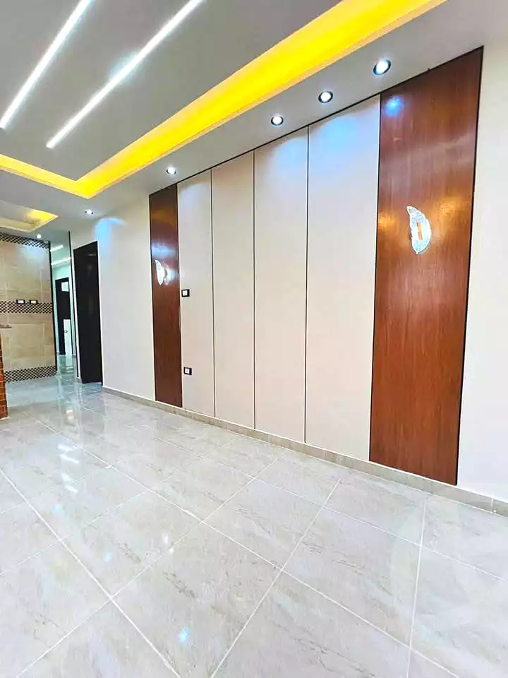 https://aqarmap.com.eg/ar/listing/7097330-for-sale-alexandria-al-agamy-shataa-el-nakheel
