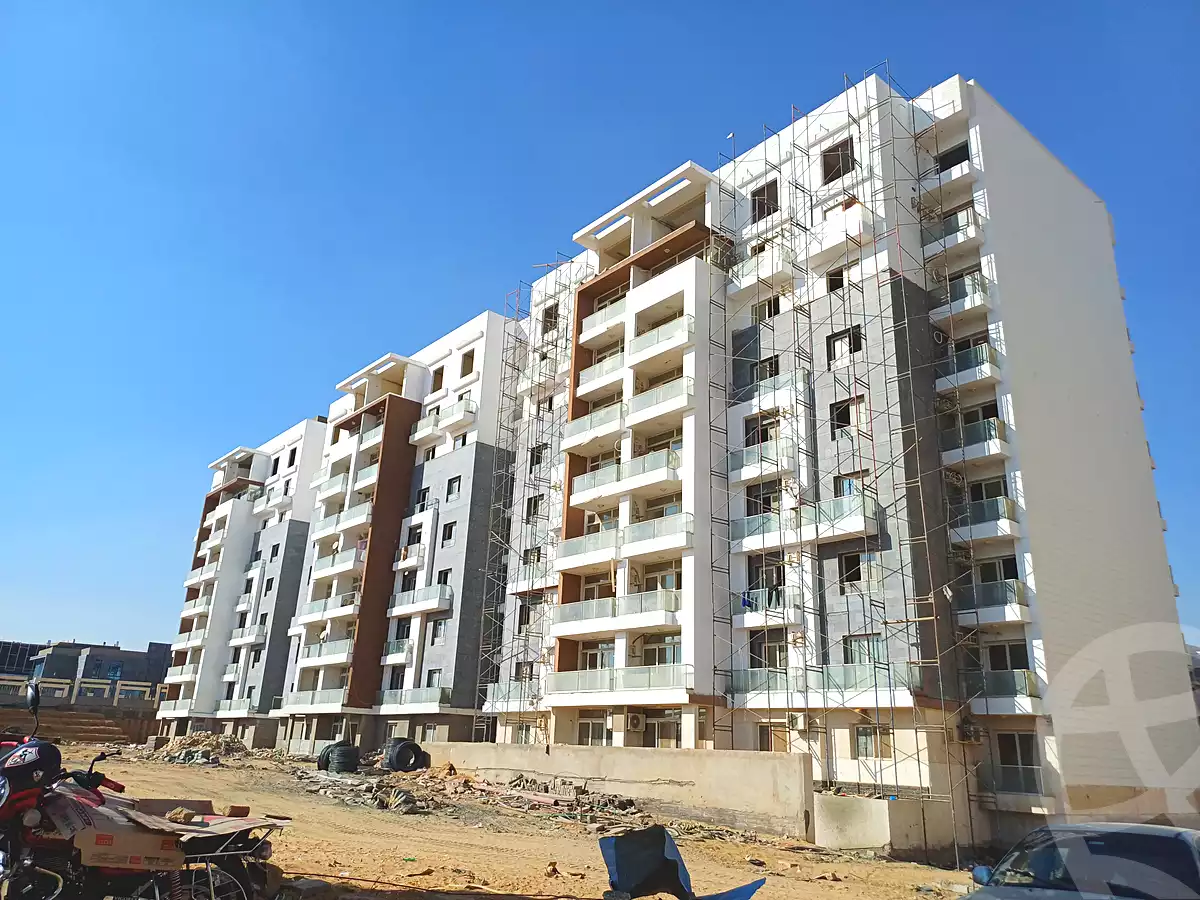 https://aqarmap.com.eg/ar/listing/7097337-for-sale-cairo-new-administrative-capital-r7-oia