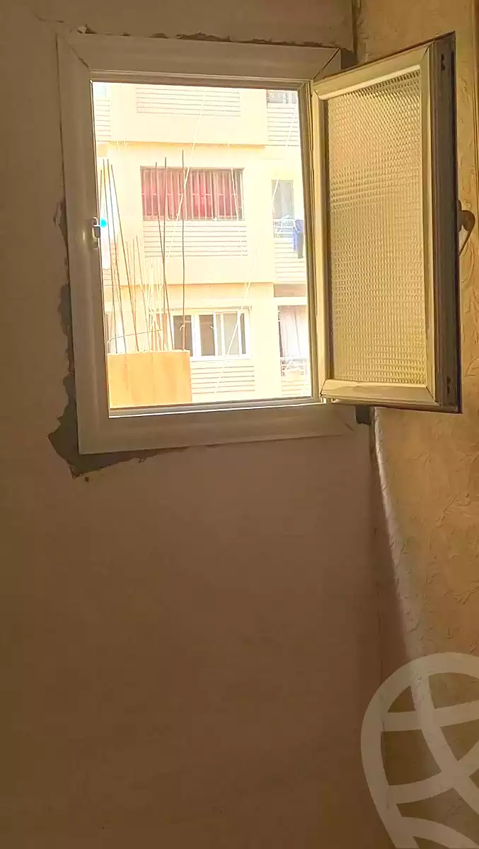 https://aqarmap.com.eg/ar/listing/7097592-for-sale-cairo-ain-shams-ain-shams-el-sharkia-el-eshrein-stt