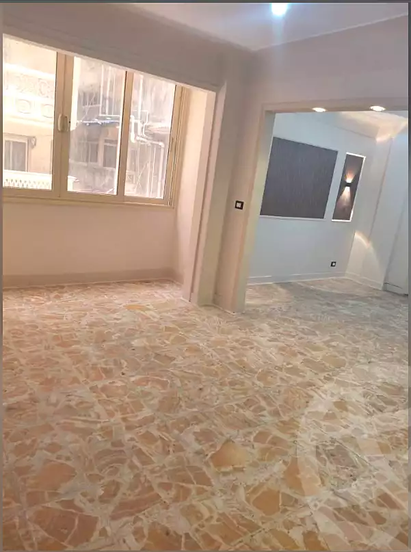 https://aqarmap.com.eg/ar/listing/7098154-for-sale-alexandria-sydy-bshr-tryq-ljysh