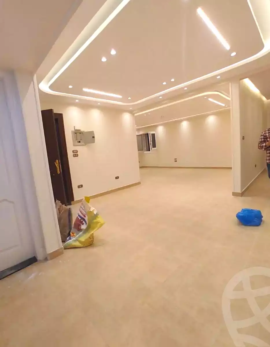 https://aqarmap.com.eg/ar/listing/7098180-for-sale-alexandria-sydy-bshr-sydy-bshr-bhry-khalil-hamada-st