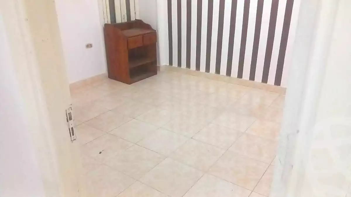 https://aqarmap.com.eg/ar/listing/7098183-for-rent-alexandria-sydy-bshr-sydy-bshr-bhry-shr-mhmwd-l-yswy