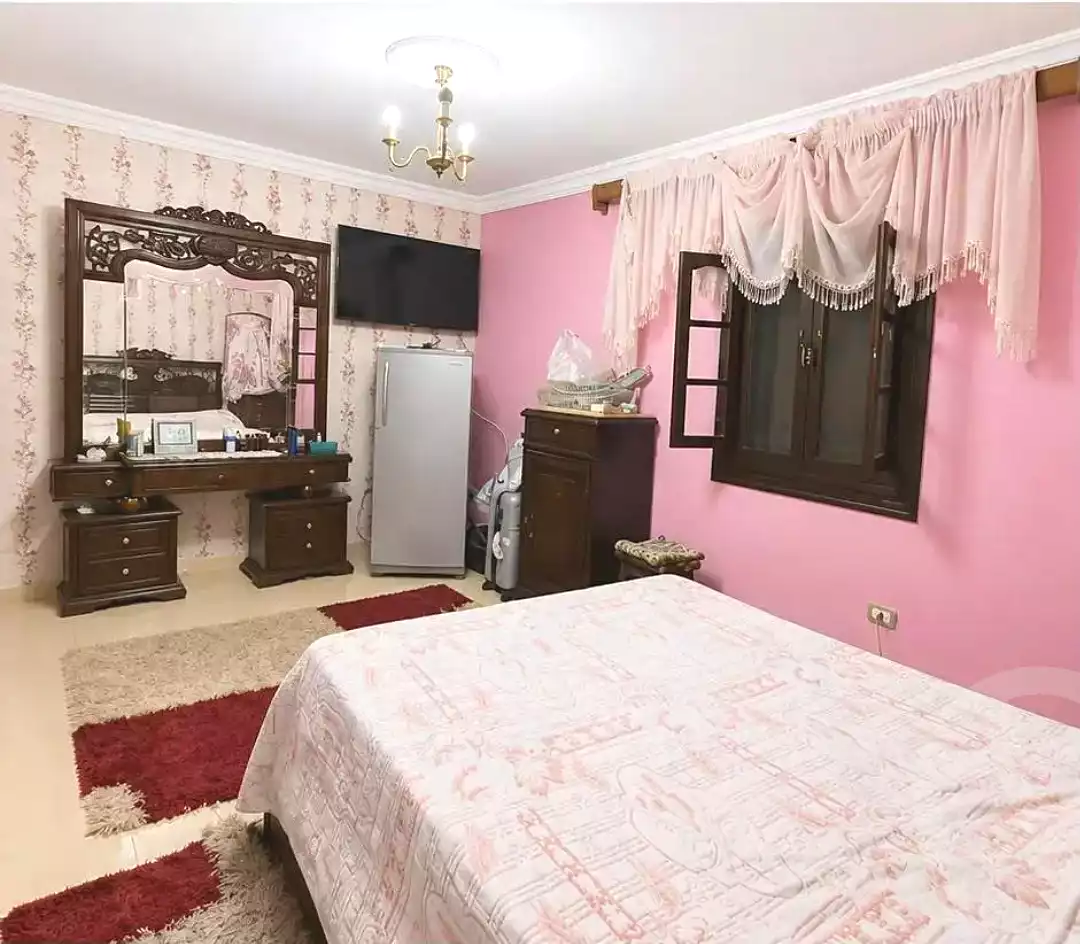 https://aqarmap.com.eg/en/listing/7098218-for-sale-alexandria-ganaklis-shr-mrtdy-bsh