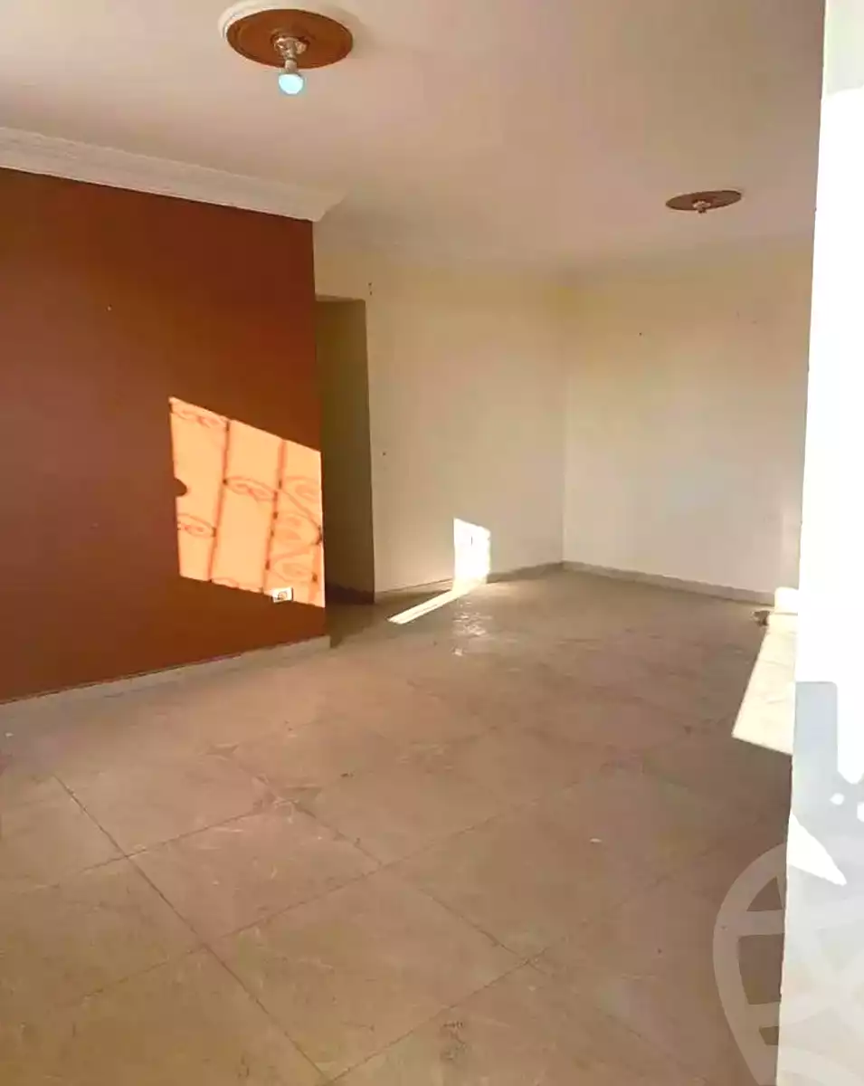 https://aqarmap.com.eg/ar/listing/7098236-for-rent-alexandria-sydy-bshr-sydy-bshr-bhry-shr-mhmwd-l-yswy