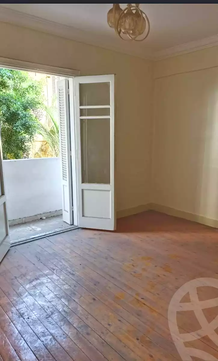 https://aqarmap.com.eg/ar/listing/7098400-for-sale-alexandria-shds