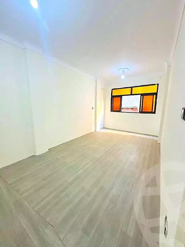 https://aqarmap.com.eg/ar/listing/7098441-for-sale-alexandria-lsywf-el-falki