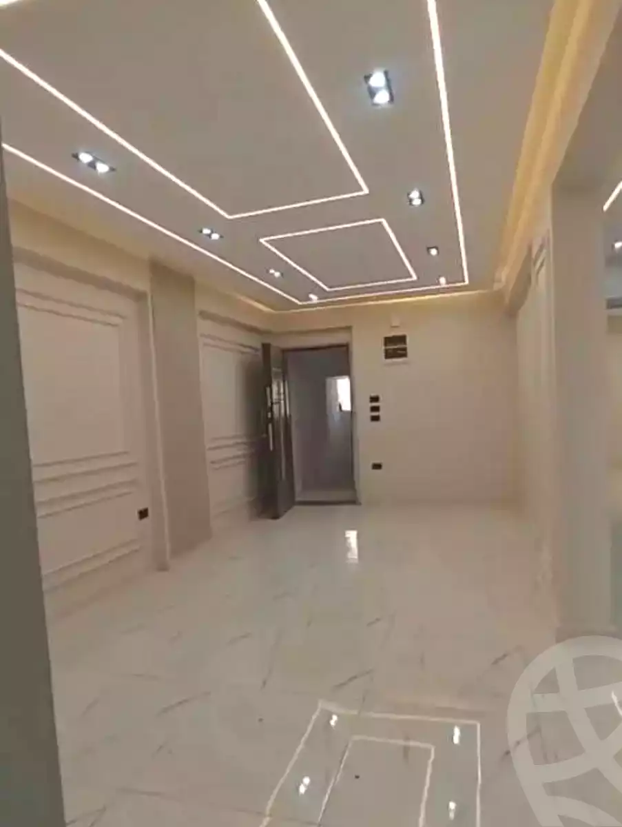https://aqarmap.com.eg/en/listing/7098473-for-sale-alexandria-miami-mahmoud-el-isawy-st