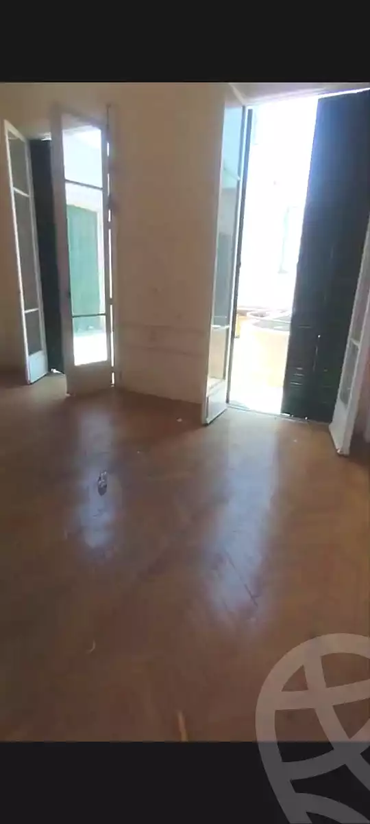 https://aqarmap.com.eg/en/listing/7098560-for-rent-cairo-downtown-kasr-el-neel-kasr-al-nile-st