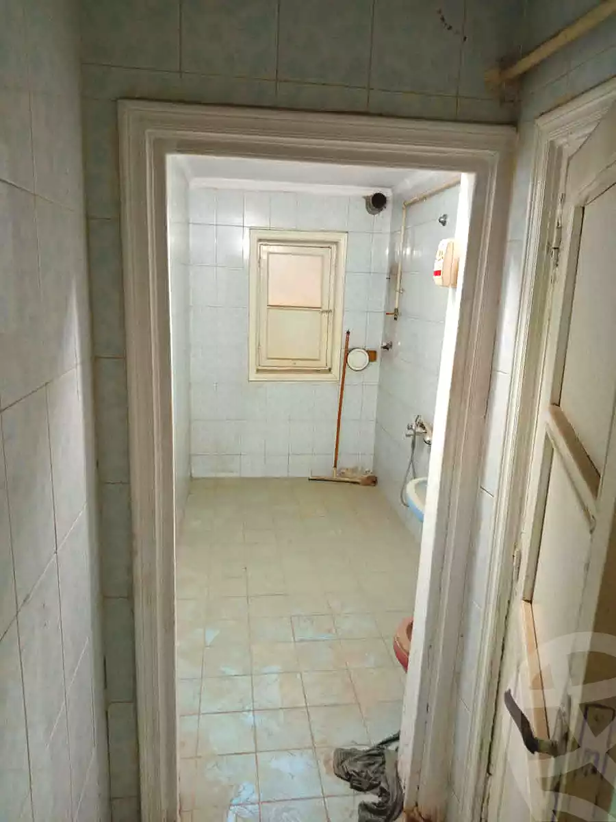 https://aqarmap.com.eg/en/listing/7098604-for-rent-cairo-downtown-abdeen-sherif-pasha-st