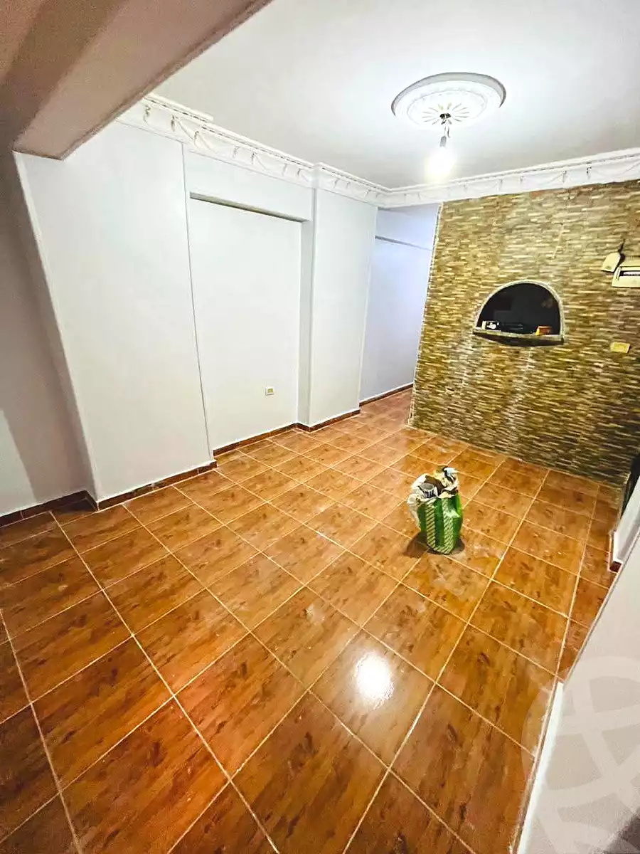 https://aqarmap.com.eg/en/listing/7098642-for-sale-alexandria-lsywf-el-falki