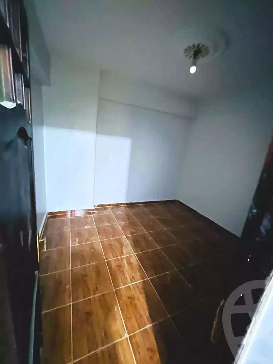 https://aqarmap.com.eg/en/listing/7098642-for-sale-alexandria-lsywf-el-falki