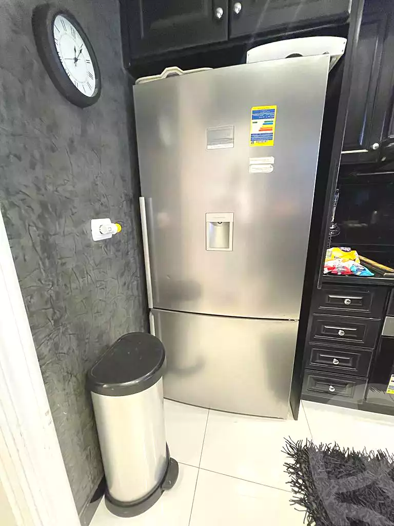 3 BR Apartment in Eastown, photo 15 of 15