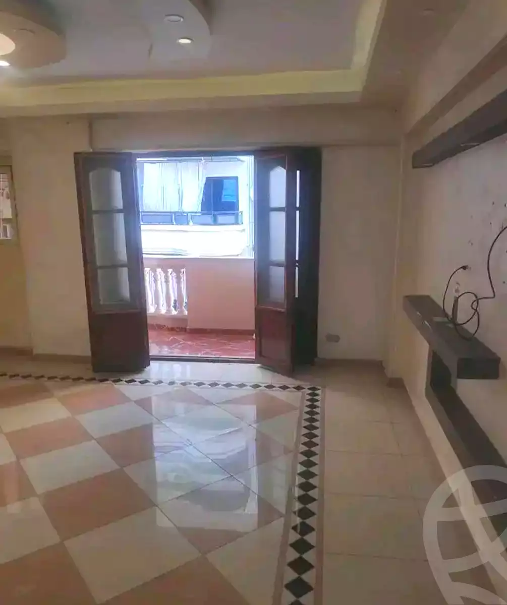 https://aqarmap.com.eg/en/listing/7099102-for-rent-alexandria-sydy-bshr-sydy-bshr-bhry-shr-mhmwd-l-yswy