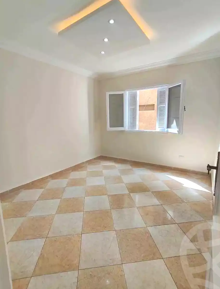 https://aqarmap.com.eg/en/listing/7099737-for-sale-alexandria-el-asafra-shr-45