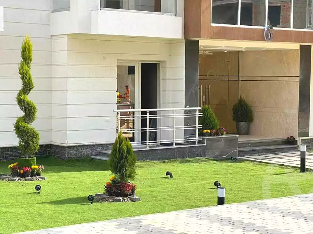 https://aqarmap.com.eg/ar/listing/7099769-for-sale-cairo-new-administrative-capital-r7-oia