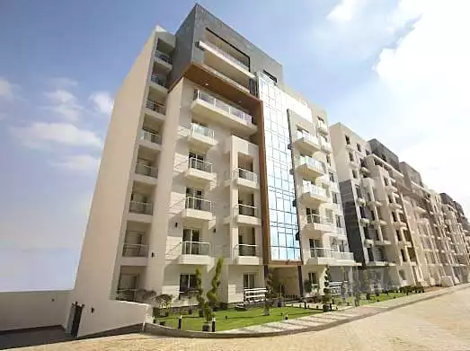 https://aqarmap.com.eg/ar/listing/7099781-for-sale-cairo-new-administrative-capital-r7-oia