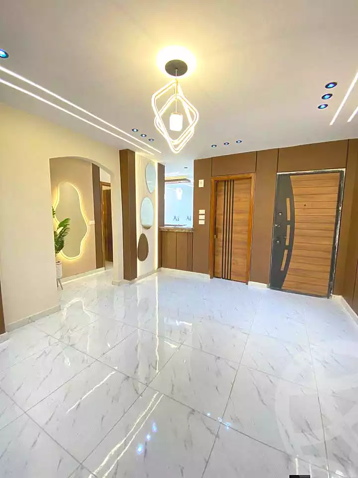 https://aqarmap.com.eg/ar/listing/7099989-for-sale-cairo-el-haram-el-lebeny-el-magzar-el-aly-st