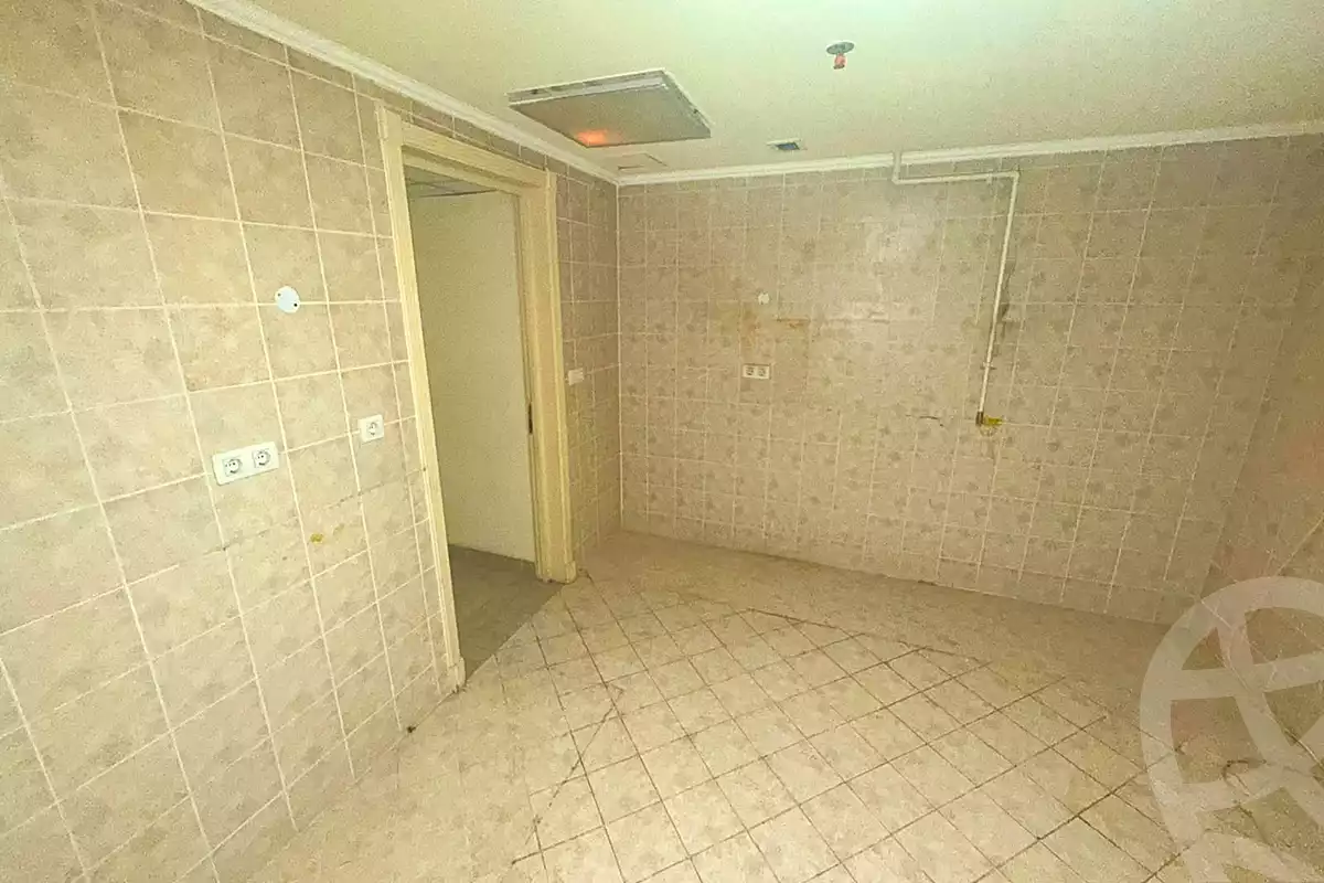 https://aqarmap.com.eg/ar/listing/7100034-for-rent-alexandria-san-stefano-san-stefano-grand-plaza