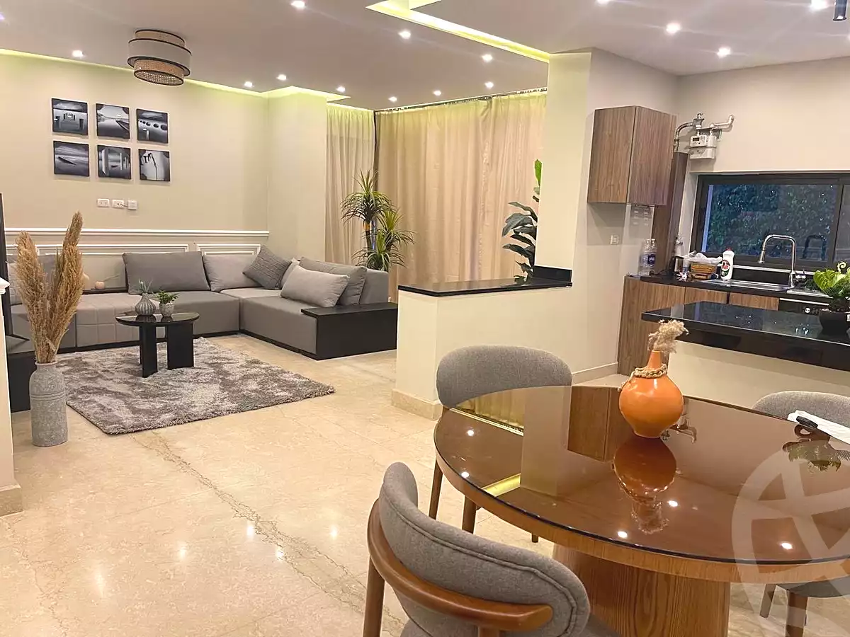https://aqarmap.com.eg/ar/listing/7100181-for-rent-cairo-new-cairo-compounds-lake-view