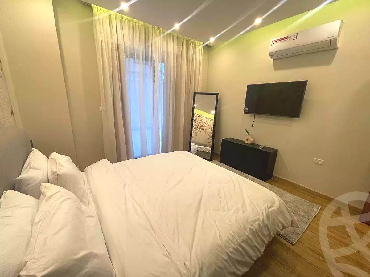 https://aqarmap.com.eg/ar/listing/7100181-for-rent-cairo-new-cairo-compounds-lake-view