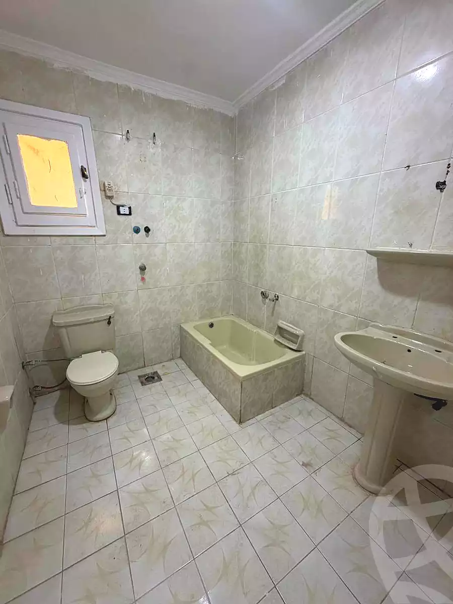 https://aqarmap.com.eg/ar/listing/7100201-for-sale-alexandria-al-agamy-shataa-el-nakheel