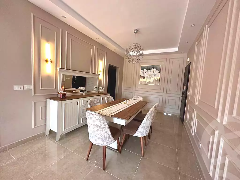 https://aqarmap.com.eg/en/listing/7100281-for-sale-cairo-new-cairo-compounds-fifth-square