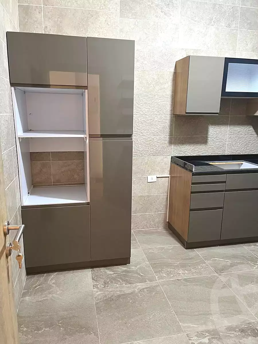 https://aqarmap.com.eg/ar/listing/7100296-for-rent-cairo-new-cairo-compounds-fifth-square