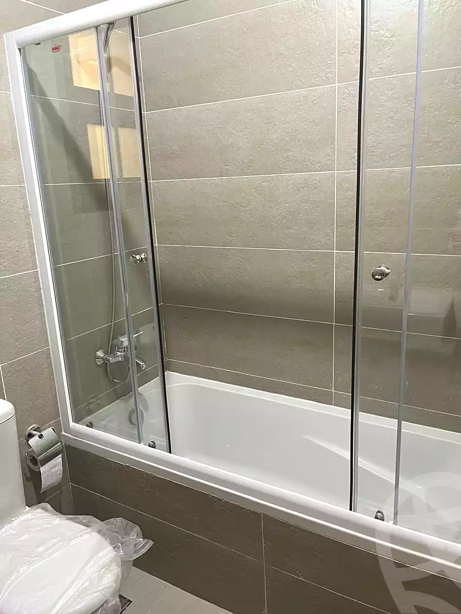 https://aqarmap.com.eg/ar/listing/7100296-for-rent-cairo-new-cairo-compounds-fifth-square