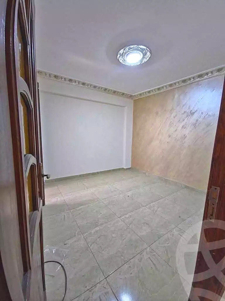 https://aqarmap.com.eg/ar/listing/7100385-for-sale-alexandria-al-agamy-el-hanouvel-al-haded-we-al-soulb-st