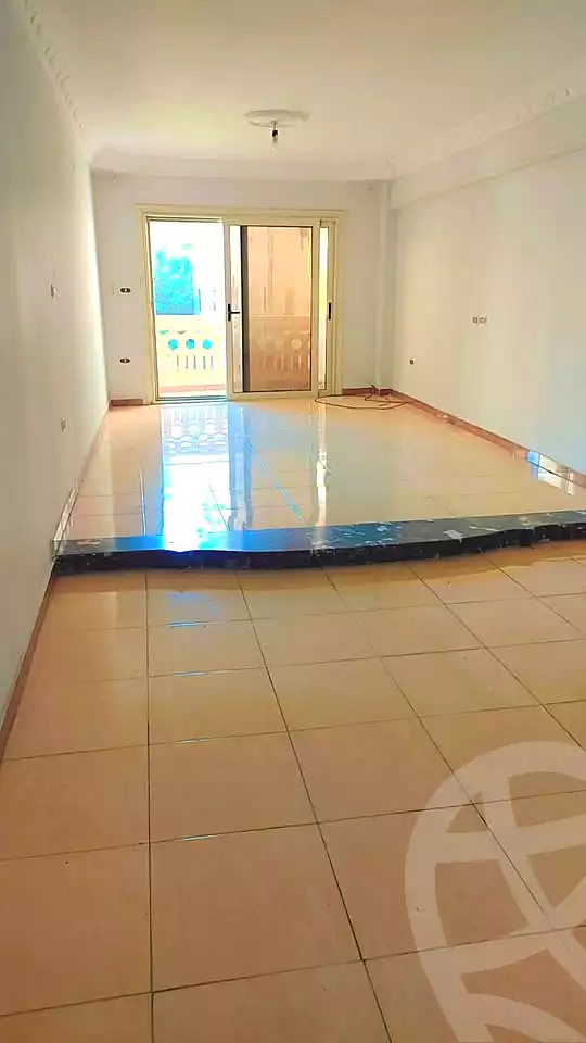 https://aqarmap.com.eg/ar/listing/7100397-for-sale-alexandria-al-agamy-lbytsh-mohamed-el-fardi-st