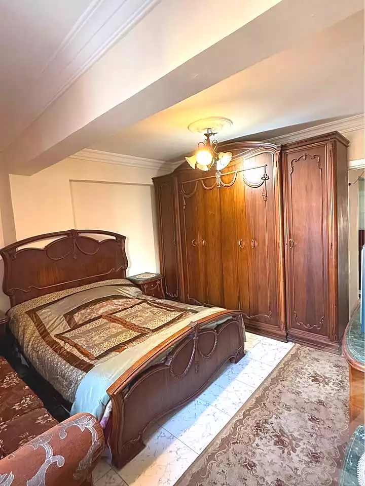 https://aqarmap.com.eg/ar/listing/7100404-for-sale-alexandria-sydy-bshr-sydy-bshr-bhry-ibrahim-el-sayed-st