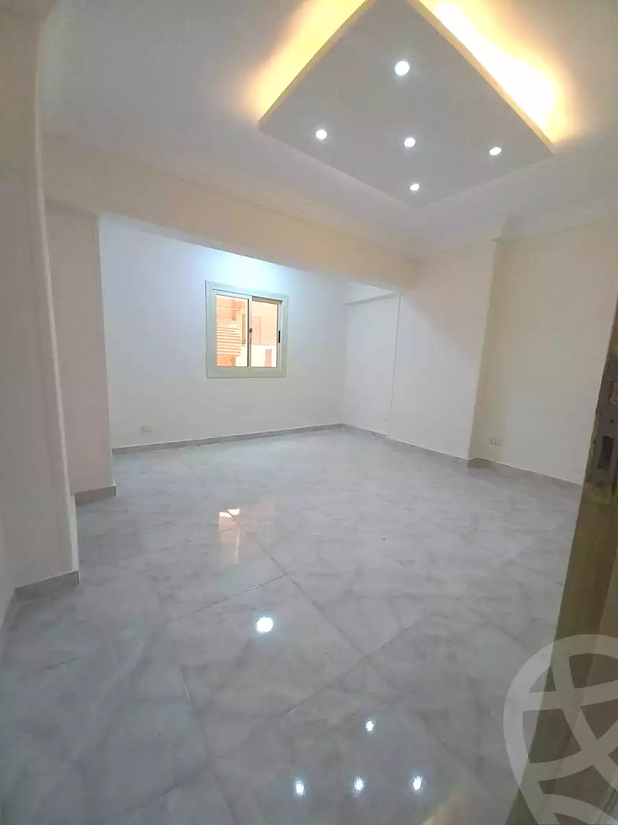 https://aqarmap.com.eg/ar/listing/7100501-for-sale-alexandria-sydy-bshr-sydy-bshr-bhry-shr-mhmd-njyb