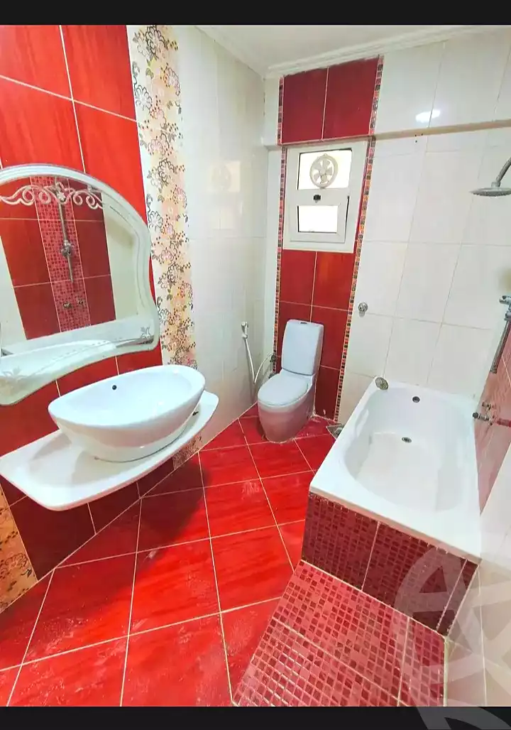 https://aqarmap.com.eg/en/listing/7100698-for-sale-alexandria-al-agamy-shataa-el-nakheel-no-6-st