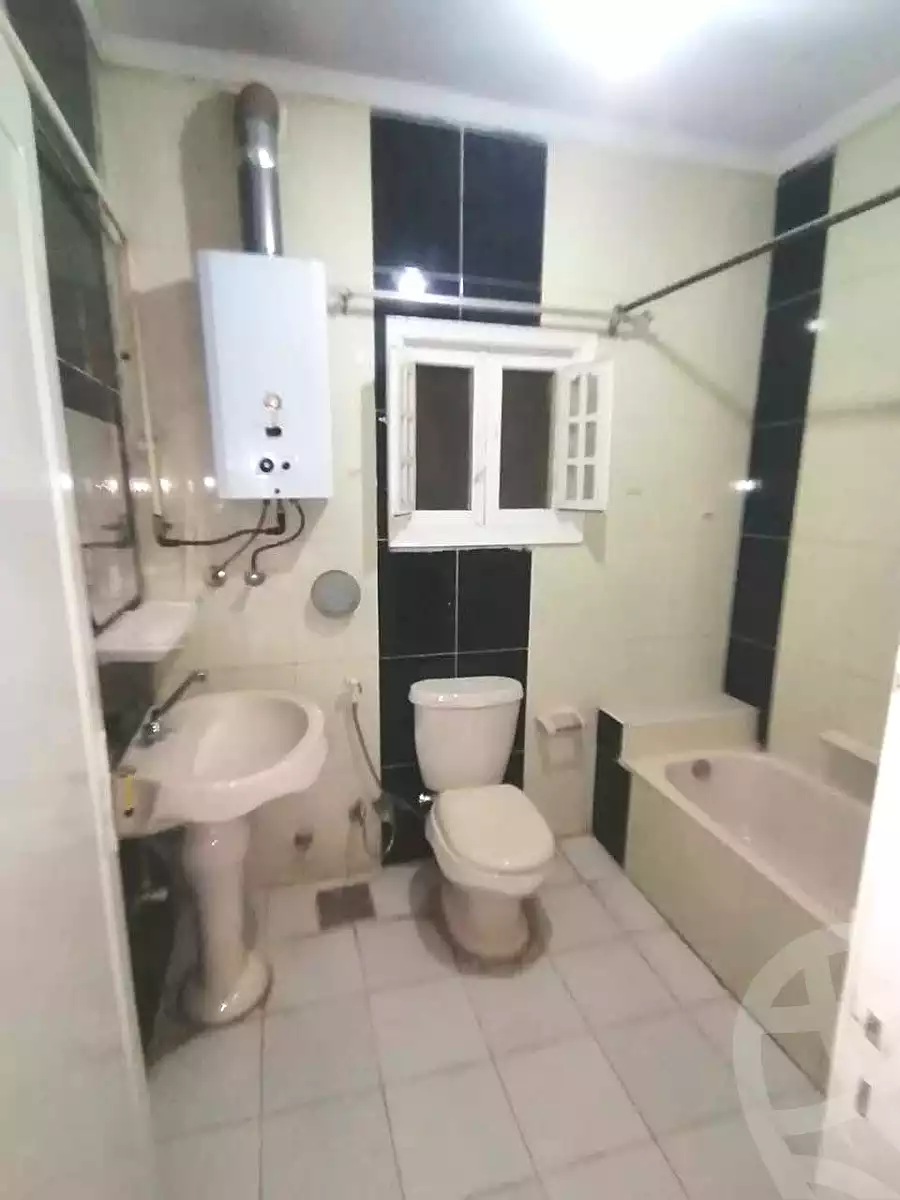 https://aqarmap.com.eg/en/listing/7100754-for-rent-cairo-el-haram-shareaa-khatem-el-morsalen