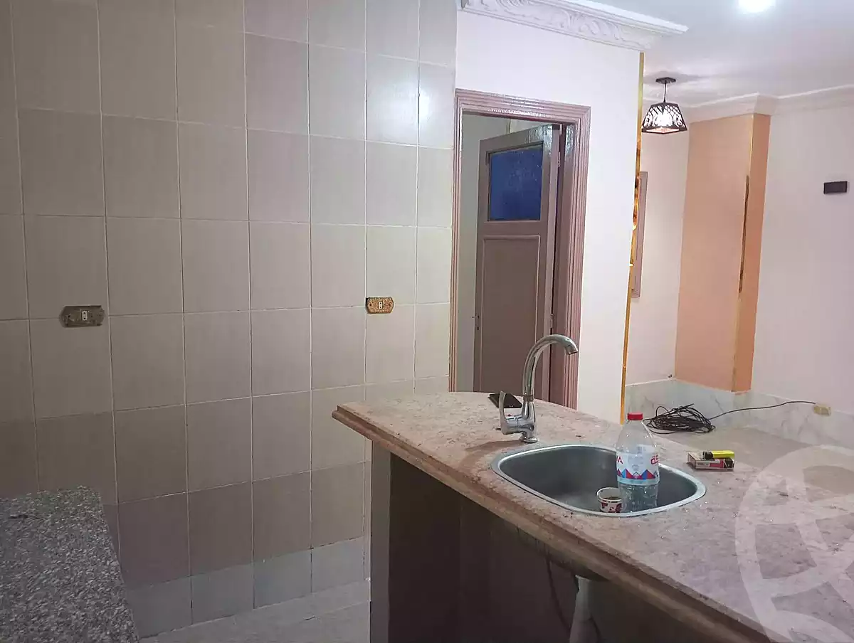 https://aqarmap.com.eg/ar/listing/7100808-for-sale-alexandria-al-agamy-lbytsh-shahr-al-assal-st