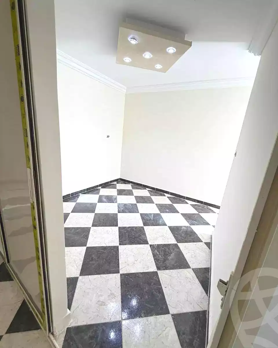 https://aqarmap.com.eg/ar/listing/7101074-for-sale-alexandria-el-mandara-nabawy-al-mohandes-st