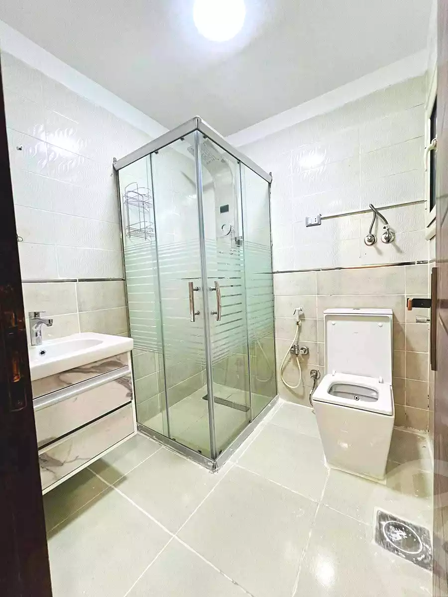 https://aqarmap.com.eg/ar/listing/7101088-for-sale-alexandria-al-agamy-shataa-el-nakheel
