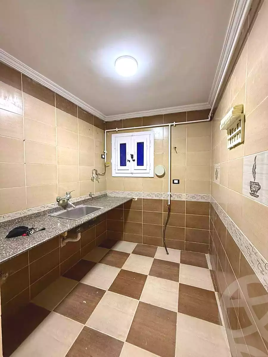 https://aqarmap.com.eg/en/listing/7101105-for-sale-alexandria-el-asafra-ahmed-tiesser-st