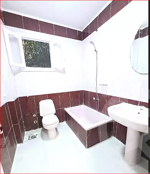 https://aqarmap.com.eg/ar/listing/7101394-for-sale-alexandria-al-agamy-shataa-el-nakheel