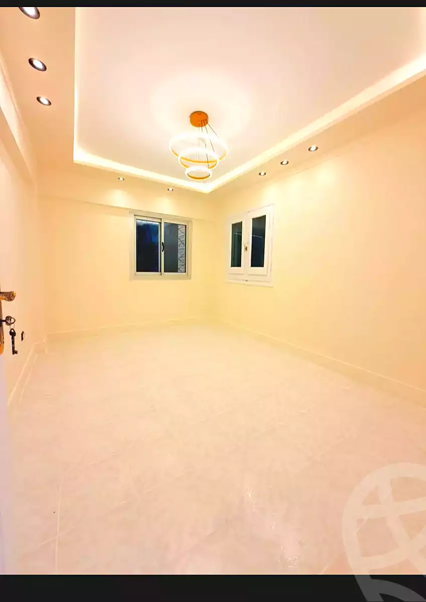 https://aqarmap.com.eg/ar/listing/7101395-for-sale-alexandria-al-agamy-shataa-el-nakheel
