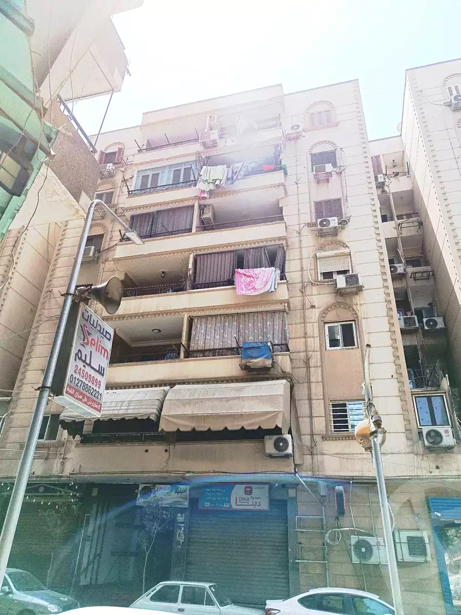 https://aqarmap.com.eg/en/listing/7101412-for-sale-cairo-heliopolis-gesr-elsuez-ibn-sender-square