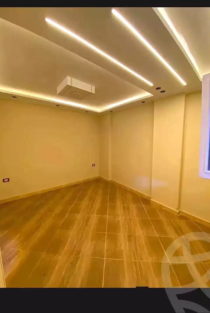 https://aqarmap.com.eg/ar/listing/7101491-for-sale-alexandria-al-agamy-lbytsh-shahr-al-assal-st
