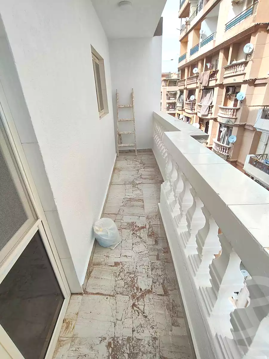 https://aqarmap.com.eg/en/listing/7101690-for-sale-alexandria-sydy-bshr-sydy-bshr-bhry-khalil-hamada-st