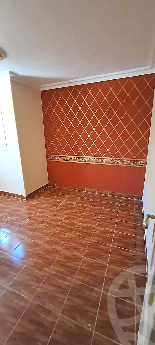 https://aqarmap.com.eg/ar/listing/7101912-for-rent-alexandria-camp-cesar-tiba-st